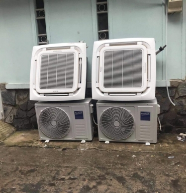 Máy lạnh âm trần cũ Panasonic 5HP