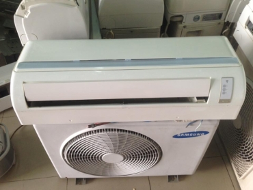 Máy lạnh Samsung 1hp mới 95%