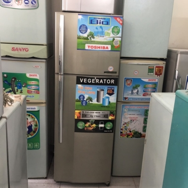 Tủ lạnh cũ Toshiba 140L